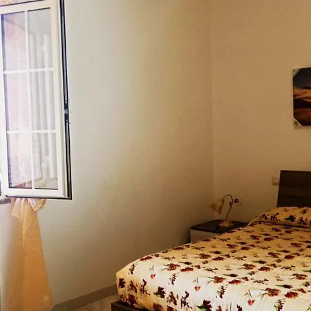 Casa Fiore アパート オルビア